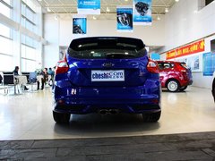 2013款 ST 2.0T 手动 橙色版