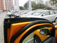 2013款 ST 2.0T 手动 橙色版