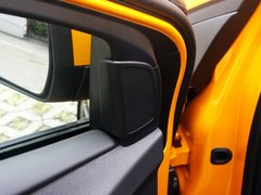 2013款 ST 2.0T 手动 橙色版