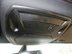 2013款 ST 2.0T 手动 橙色版