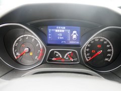 2013款 ST 2.0T 手动 橙色版