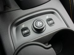 2013款 ST 2.0T 手动 橙色版