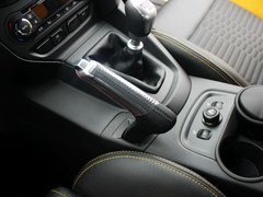 2013款 ST 2.0T 手动 橙色版