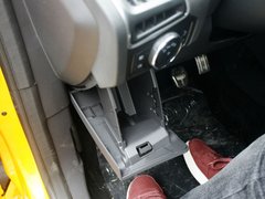 2013款 ST 2.0T 手动 橙色版