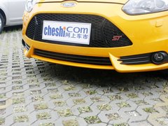 2013款 ST 2.0T 手动 橙色版