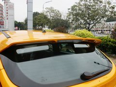 2013款 ST 2.0T 手动 橙色版