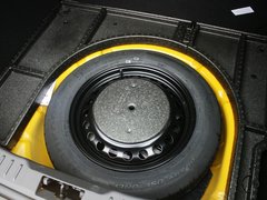 2013款 ST 2.0T 手动 橙色版