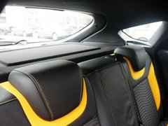 2013款 ST 2.0T 手动 橙色版