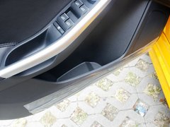 2013款 ST 2.0T 手动 橙色版