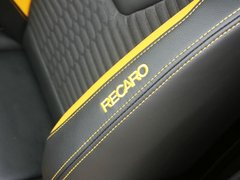 2013款 ST 2.0T 手动 橙色版