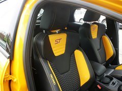 2013款 ST 2.0T 手动 橙色版