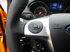 2013款 ST 2.0T 手动 橙色版