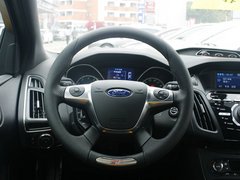 2013款 ST 2.0T 手动 橙色版