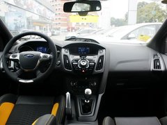 2013款 ST 2.0T 手动 橙色版