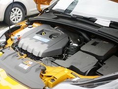 2013款 ST 2.0T 手动 橙色版