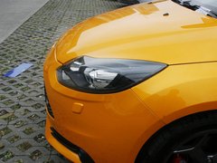 2013款 ST 2.0T 手动 橙色版