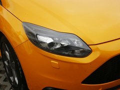 2013款 ST 2.0T 手动 橙色版