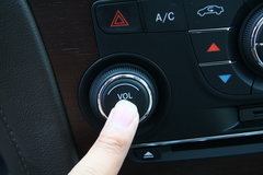 2012款 3.6 自动 豪华版