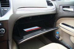 2012款 3.6 自动 豪华版