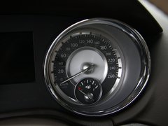 2012款 3.6 自动 豪华版
