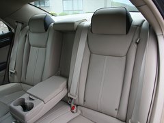 2012款 3.6 自动 豪华版