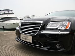 2012款 3.6 自动 豪华版