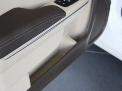 2012款 3.6 自动 豪华版