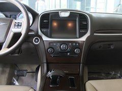 2012款 3.6 自动 豪华版