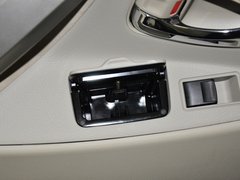 2012款 2.0L 自动 200E 经典精英版