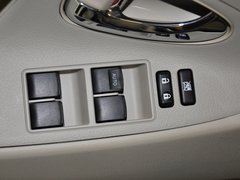 2012款 2.0L 自动 200E 经典精英版