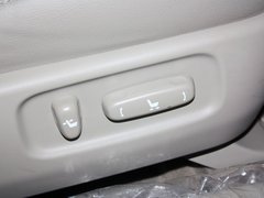 2012款 2.0L 自动 200E 经典精英版
