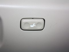 2012款 2.0L 自动 200E 经典精英版