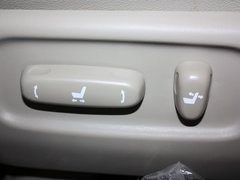 2012款 2.0L 自动 200E 经典精英版