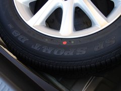 2012款 2.0L 自动 200G 经典豪华版