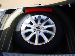 2012款 2.0L 自动 200G 经典豪华版