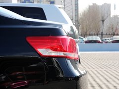 2012款 2.0L 自动 200G 经典豪华版