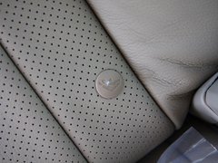 2012款 2.0L 自动 200G 经典豪华版