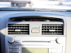 2012款 2.0L 自动 200G 经典豪华版