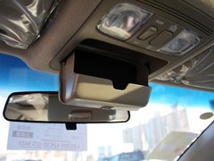 2012款 2.0L 自动 200G 经典豪华版
