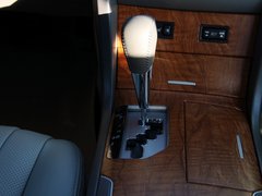 2012款 2.0L 自动 200G 经典豪华版