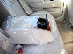 2012款 2.0L 自动 200G 经典豪华版