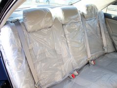 2012款 2.0L 自动 200G 经典豪华版