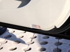 2012款 2.0L 自动 200G 经典豪华版