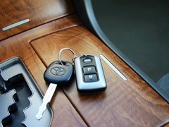 2012款 2.0L 自动 200G 经典豪华版