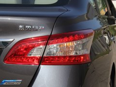 东风日产  新轩逸