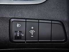 2012款 1.6L 手动 时尚型