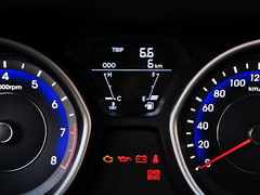 2012款 1.6L 手动 时尚型