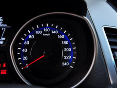 2012款 1.6L 手动 时尚型