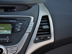 2012款 1.6L 手动 时尚型