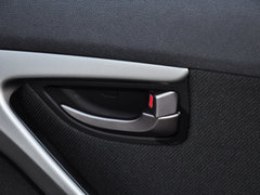 2012款 1.6L 手动 时尚型
